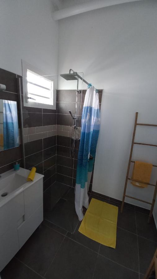 Villa Lovado Avec Jacuzzi Saint-Francois  Esterno foto